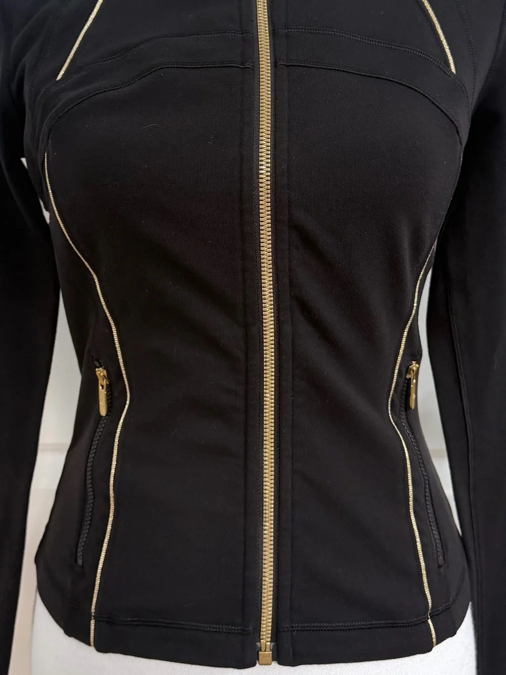 Lululemon Define Cropped Jacket - ✨Sparkle